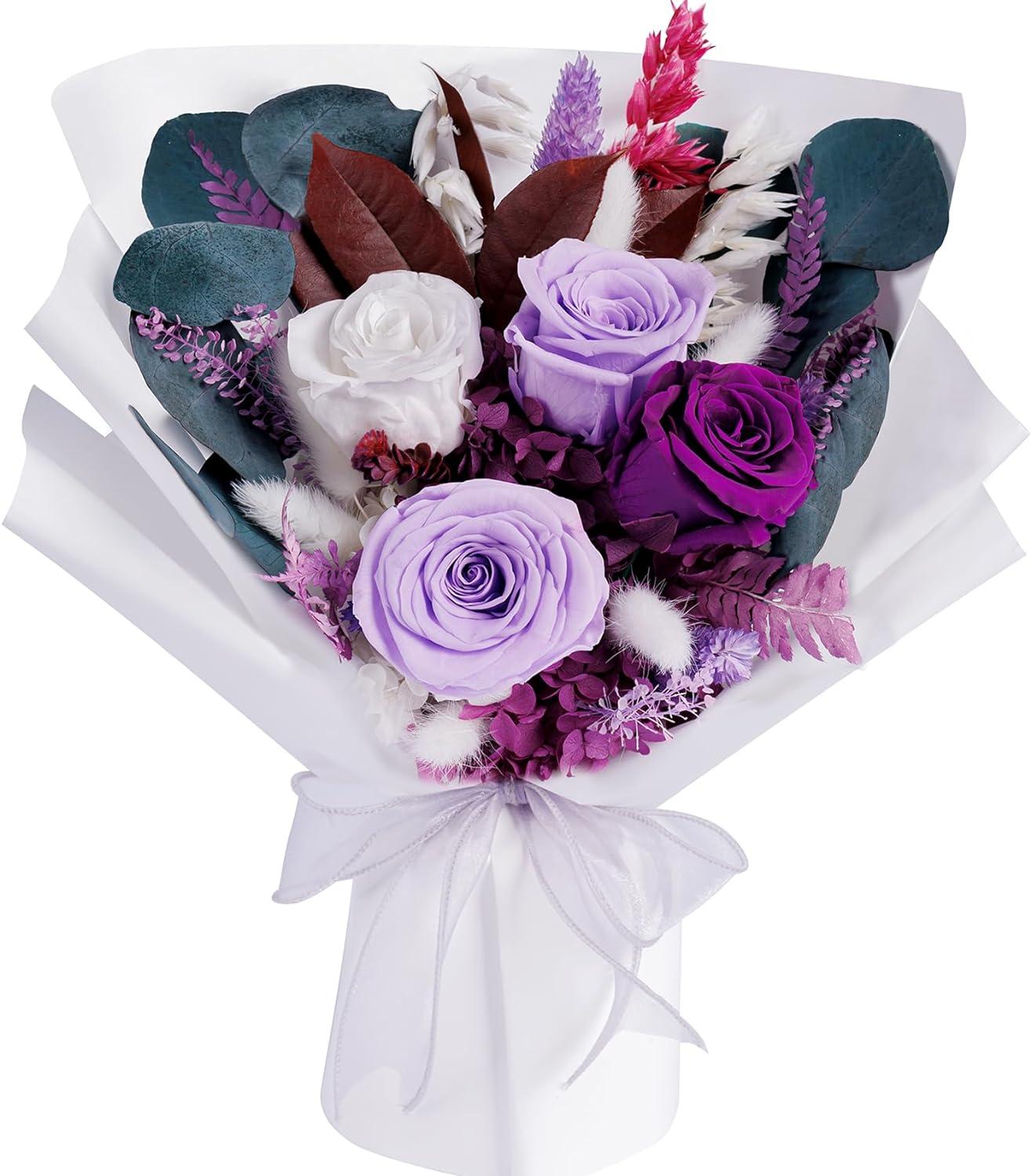 Irresistible Farm blooms, tested arrangements, surprising seasonal flair